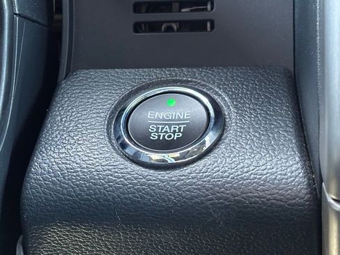 Used 2022 Ford F250 Platinum w/ Tremor Off-Road Package image 13