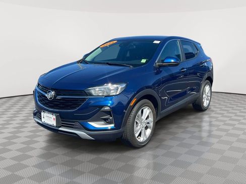 Used 2023 Buick Encore GX Preferred w/ Cold Weather Comfort Package FWD image 3