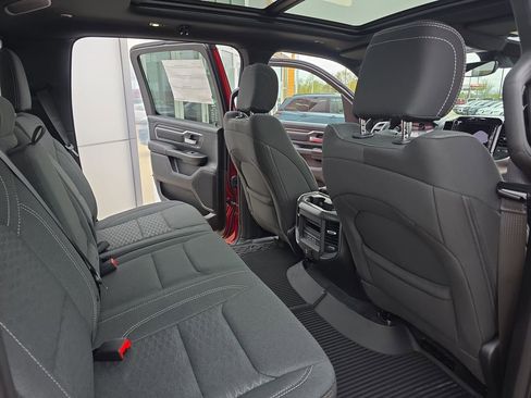 New 2026 RAM 1500 Big Horn AWD/4WD image 11