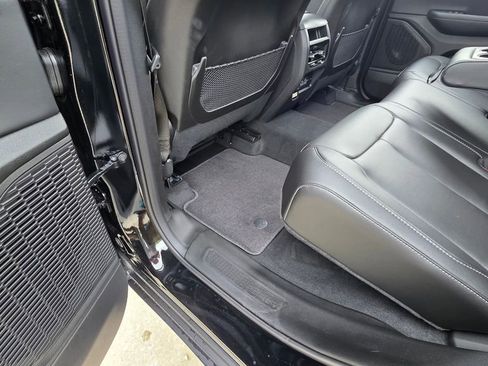 New 2025 Jeep Grand Cherokee Limited w/ Black Appearance Package image 20