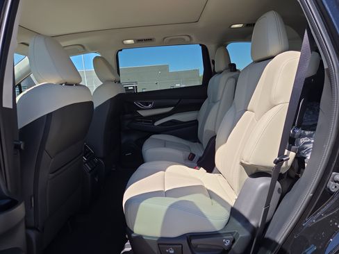 New 2026 Subaru Ascent Limited image 7