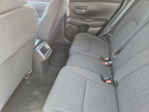 Used 2025 Honda HR-V LX image 27