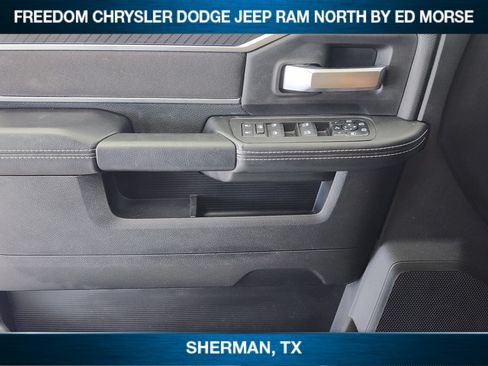 Used 2025 RAM 2500 Big Horn AWD/4WD image 16