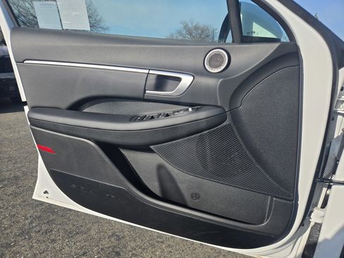 New 2025 Hyundai Sonata SEL image 25