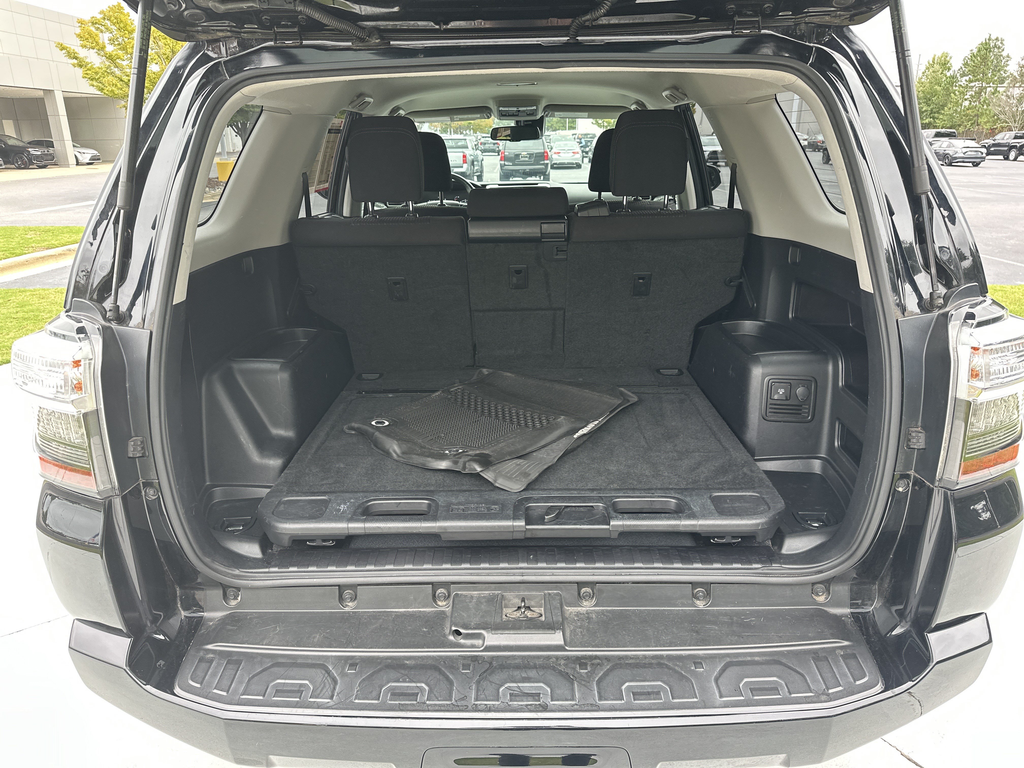 Certified 2021 Toyota 4Runner Trail Special Edition AWD/4WD image 32