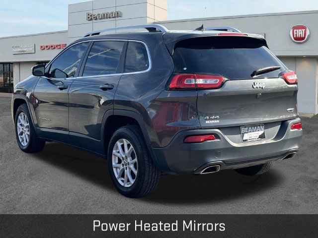 Used 2016 Jeep Cherokee Latitude w/ Cold Weather Group AWD/4WD image 5