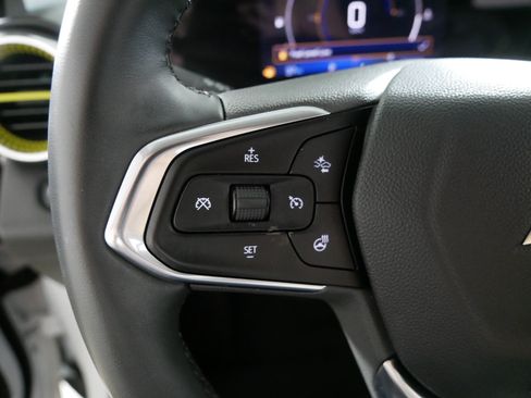 Used 2025 Chevrolet Trax ACTIV w/ Driver Confidence Package FWD image 27