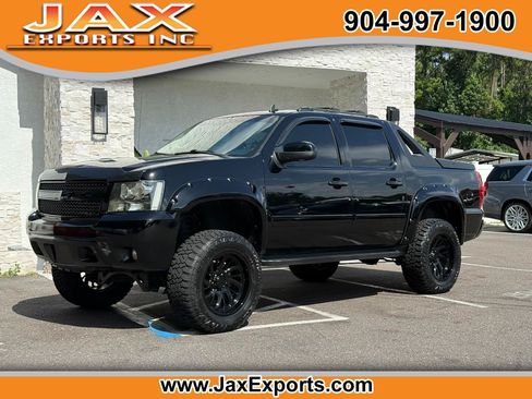 Used 2011 Chevrolet Avalanche LTZ AWD/4WD image 1
