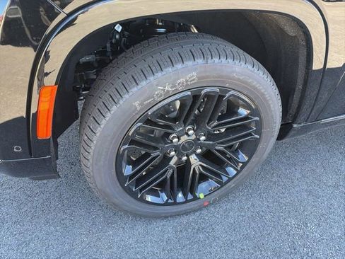 New 2026 Jeep Grand Wagoneer Limited AWD/4WD image 8