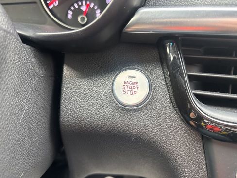 Used 2017 Kia Optima EX w/ Premium Package image 22