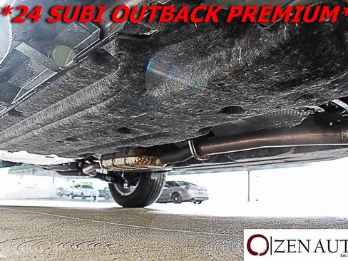 Used 2024 Subaru Outback Premium image 27