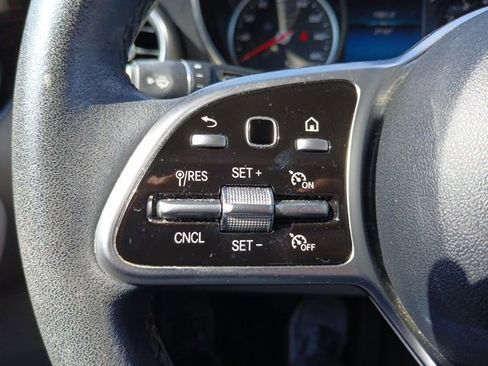 Used 2020 Mercedes-Benz GLC 300 image 25