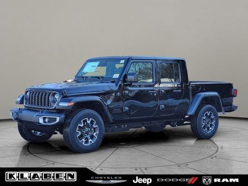 New 2026 Jeep Gladiator Sport AWD/4WD image 1