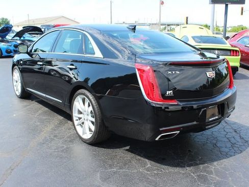 Used 2019 Cadillac XTS Premium Luxury FWD image 6