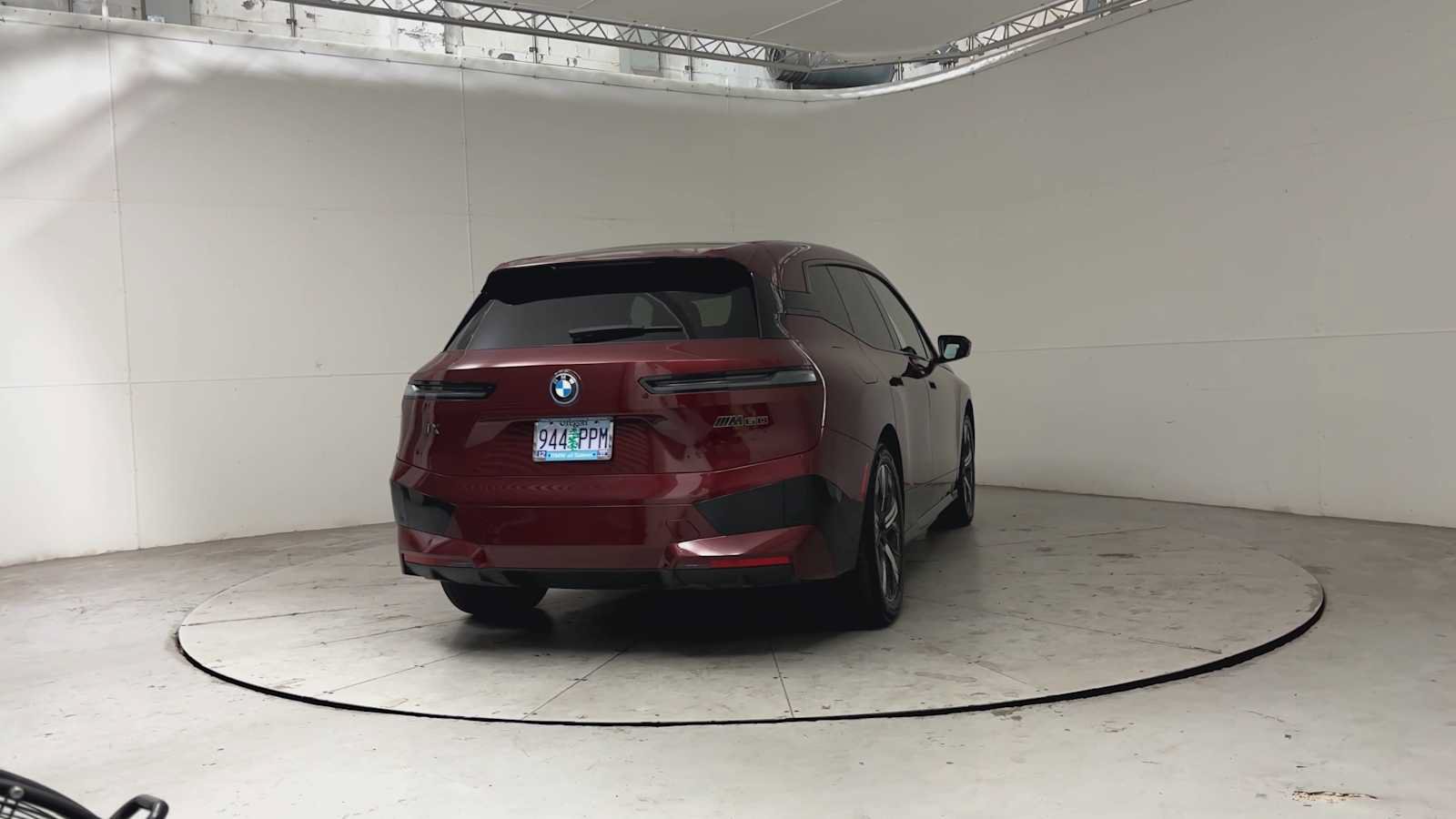 Used 2023 BMW iX M60 w/ Executive Package AWD/4WD image 8