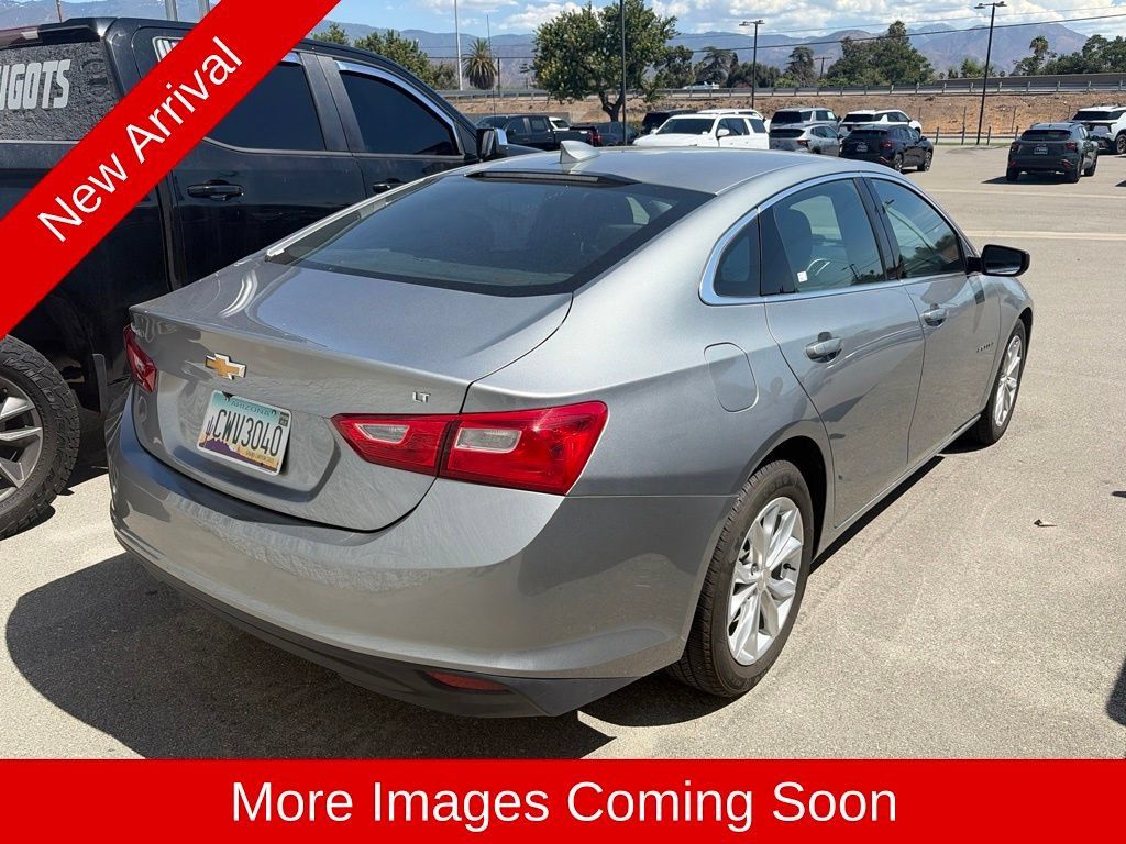 Used 2023 Chevrolet Malibu LT FWD image 3