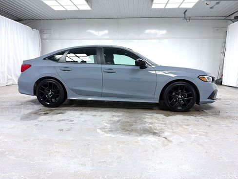 Used 2024 Honda Civic Sport image 10