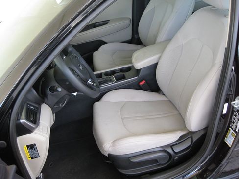Used 2016 Kia Optima LX FWD image 11