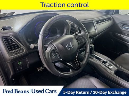 Used 2021 Honda HR-V Sport image 11