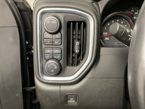 Certified 2022 Chevrolet Silverado 1500 RST image 13
