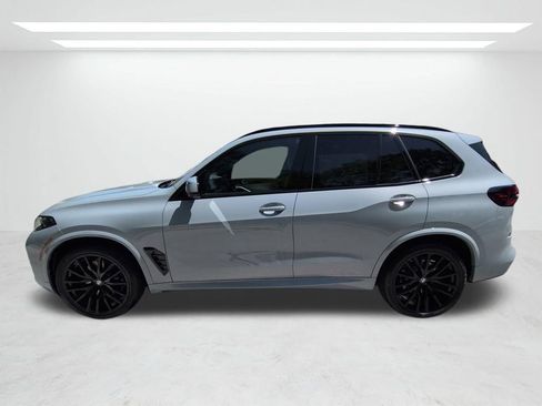 New 2026 BMW X5 xDrive40i w/ M Sport Package AWD/4WD image 7