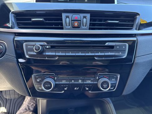 Used 2019 BMW X2 xDrive28i w/ Convenience Package AWD/4WD image 20