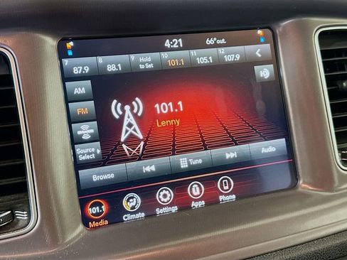 Used 2023 Dodge Charger SXT image 15