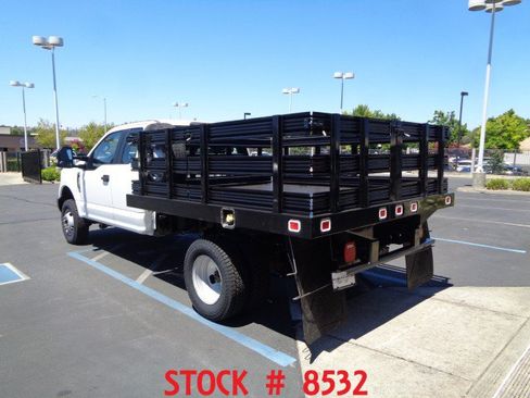 Used 2017 Ford F350 XL w/ Power Equipment Group AWD/4WD image 3