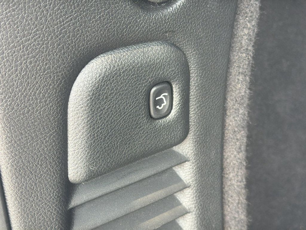 Used 2022 Dodge Durango R/T AWD/4WD image 29