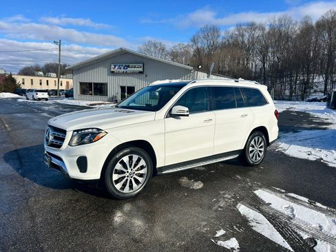 Used 2018 Mercedes-Benz GLS 450 4MATIC image 2