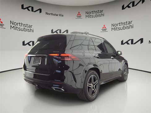 Used 2024 Mercedes-Benz GLE 450 4MATIC image 4