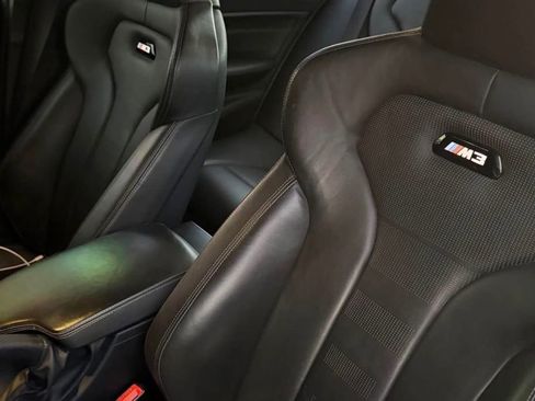 Used 2018 BMW M3 image 9