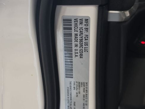 Used 2024 Jeep Grand Cherokee Limited 4xe AWD/4WD image 26