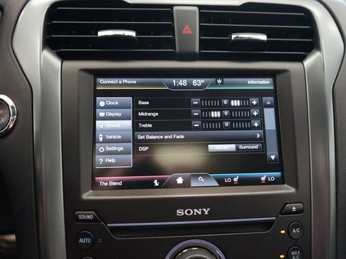Used 2016 Ford Fusion Titanium FWD image 34