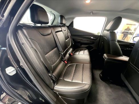 Used 2023 Chevrolet Bolt LT FWD image 16