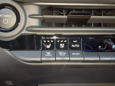 New 2026 Toyota Crown Platinum image 15