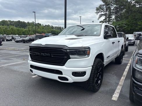 Used 2023 RAM 1500 Laramie AWD/4WD image 2
