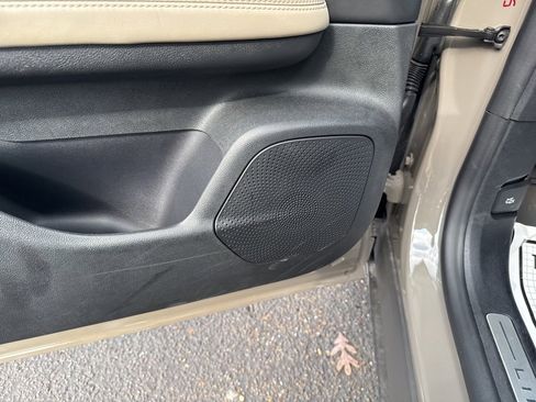 Used 2025 Lincoln Corsair Grand Touring w/ Jet Appearance Package image 16