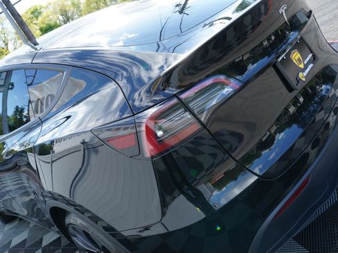 Used 2023 Tesla Model Y Performance AWD/4WD image 83