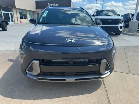 New 2026 Hyundai Kona SEL Premium FWD image 8
