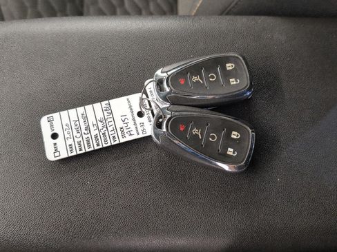 Used 2020 Chevrolet Equinox LT AWD/4WD image 26