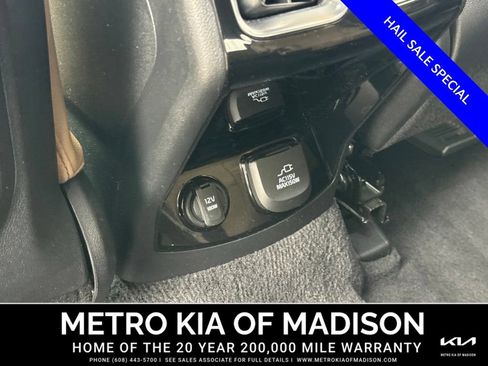 Used 2025 Kia Sorento SX Prestige w/ Olive Brown Leather Package AWD/4WD image 30