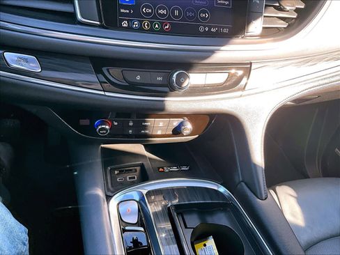 Used 2023 Buick Enclave Essence w/ Experience Buick Package image 28