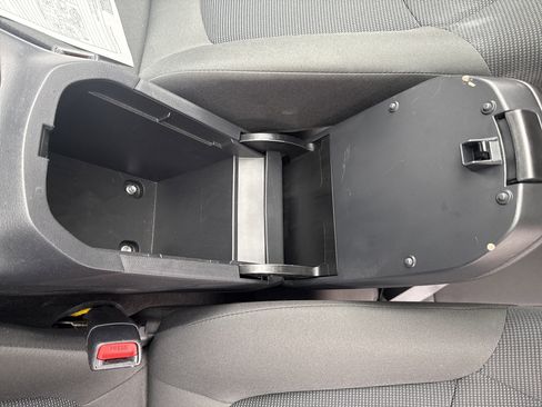 Used 2025 Toyota RAV4 LE image 26