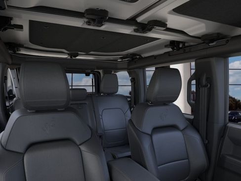 New 2026 Ford Bronco Badlands AWD/4WD image 12