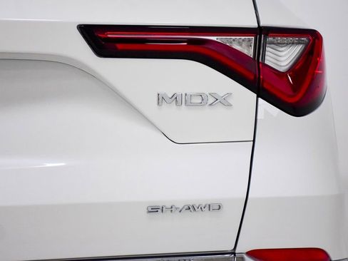 Used 2025 Acura MDX w/ Technology Package image 35