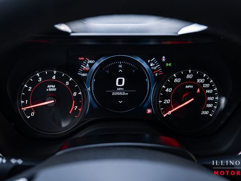 Used 2020 Chevrolet Camaro SS image 26