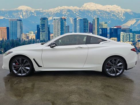 Certified 2022 INFINITI Q60 Red Sport 400 w/ Cargo Package image 4