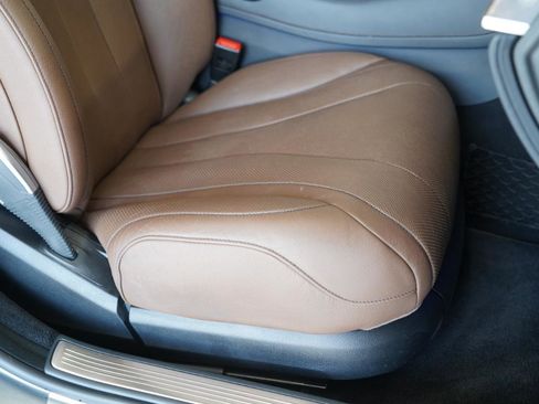 Used 2020 Mercedes-Benz S 450 Sedan image 33