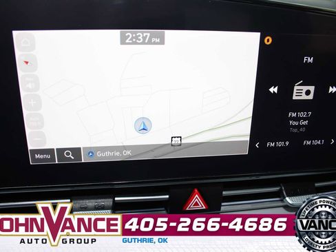 Used 2024 Hyundai Elantra Limited image 33